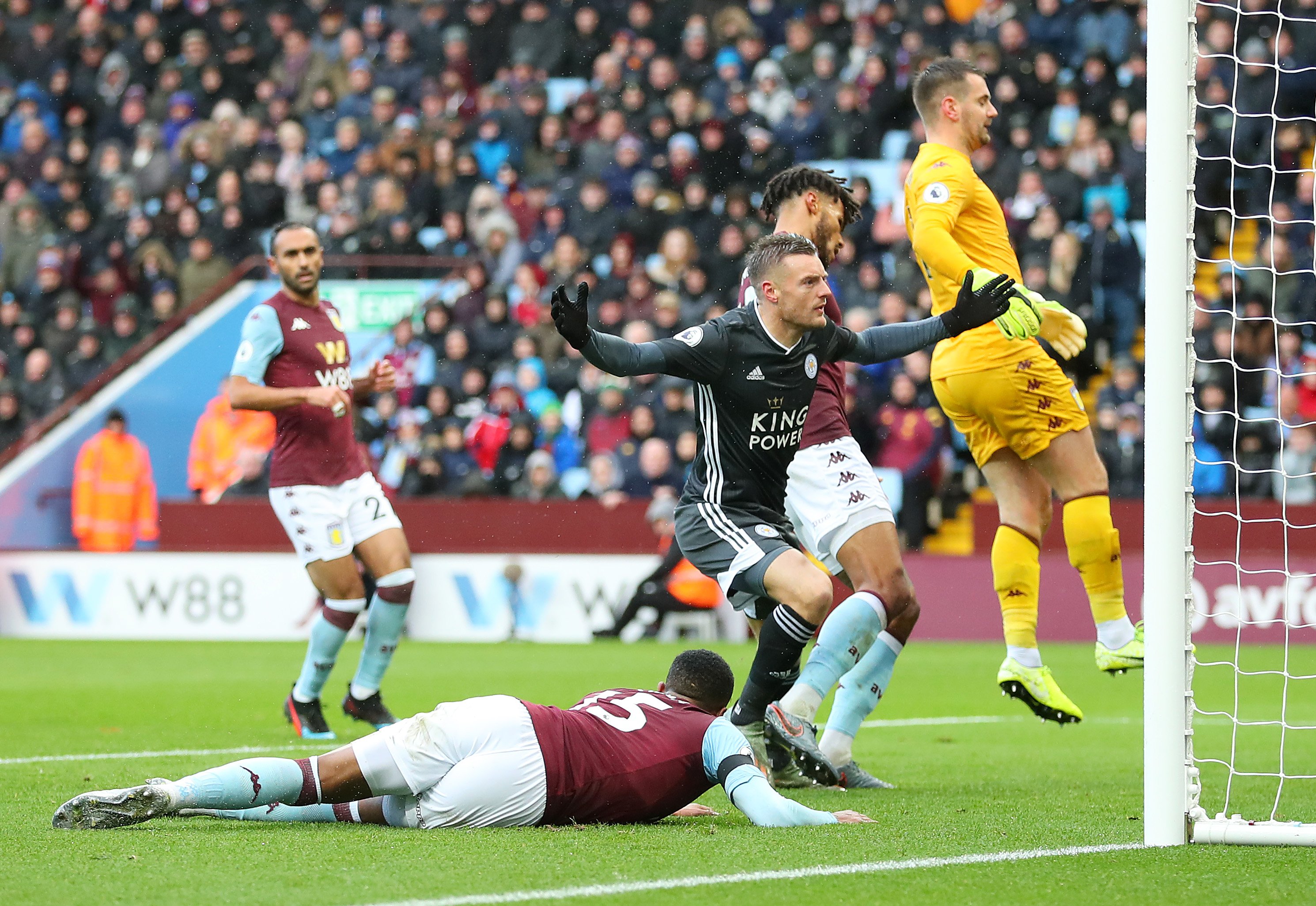 的冲突中 的冲突中